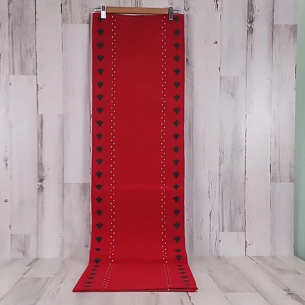 Crate & Barrel Snowy Woods red green reversible table runner 14